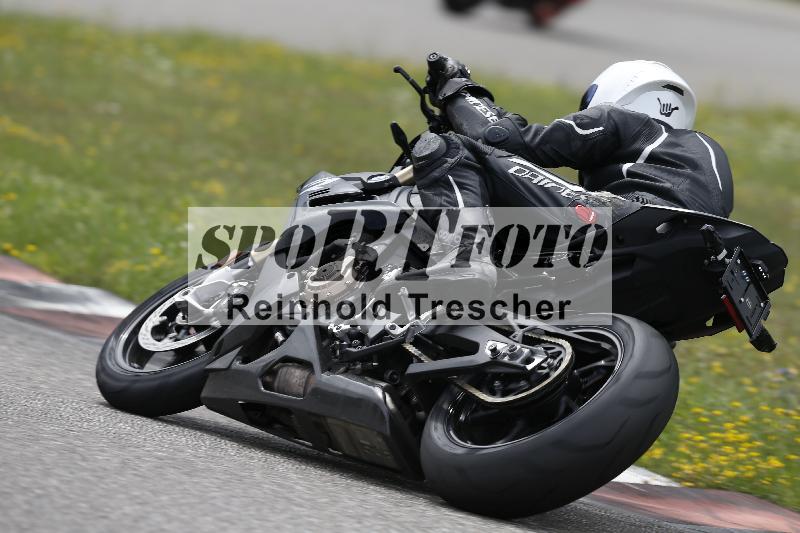 /37 28.07.2025 Dunlop Ride und Test Day ADR/Trackday Erfahren gelb Trackday schnell  rot/79